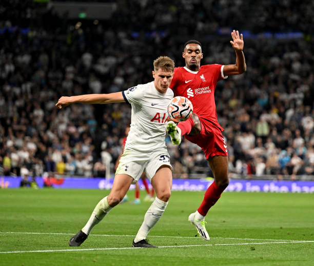 表现异常神 表现异常神